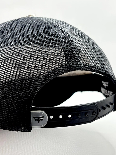 Gorra En Malla Premium, Costuras Y Excelentes Acabados