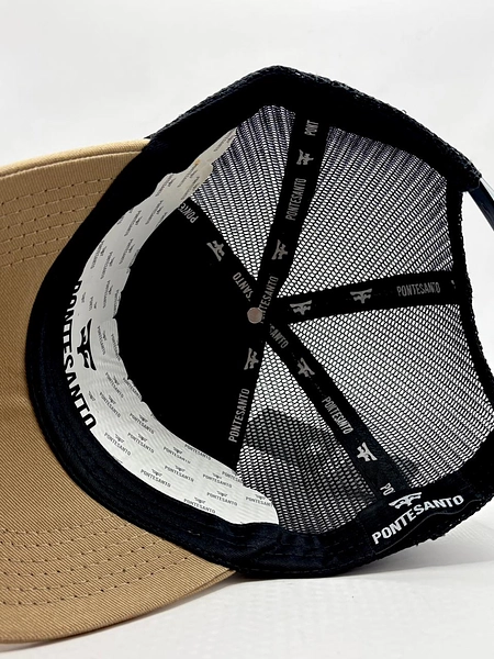 Gorra En Malla Premium, Costuras Y Excelentes Acabados