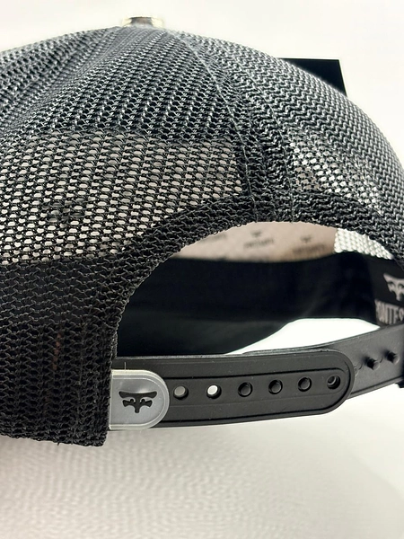 Gorra En Malla Premium, Costuras Y Excelentes Acabados