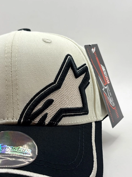 Gorra Con Excelentes Acabados, Bordada Y La Mejor Calidad