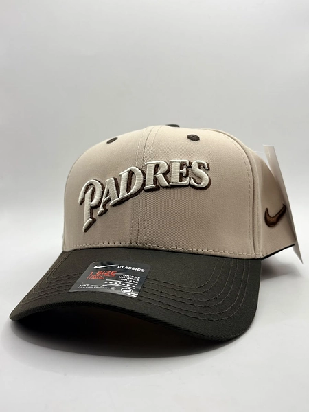 Gorra Con Excelentes Acabados, Bordada Y La Mejor Calidad