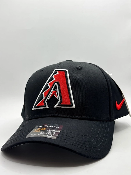 Gorra Con Excelentes Acabados, Bordada Y La Mejor Calidad