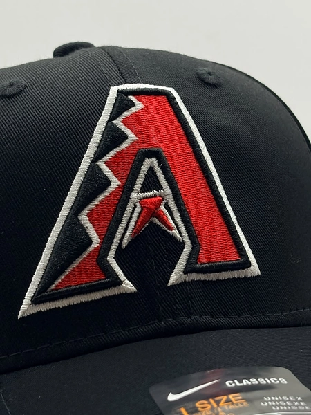 Gorra Con Excelentes Acabados, Bordada Y La Mejor Calidad