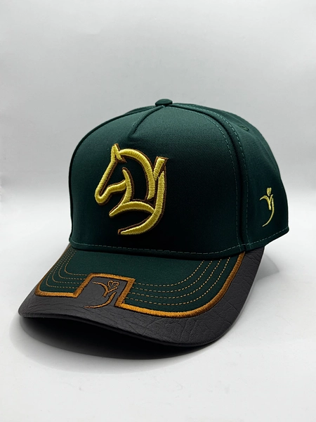 Gorra Yeison Jimenez Con Altos Acabados, Bordada Y Combinada