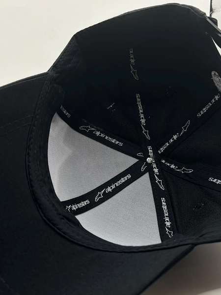Gorra Con Excelentes Acabados, Bordada Y La Mejor Calidad
