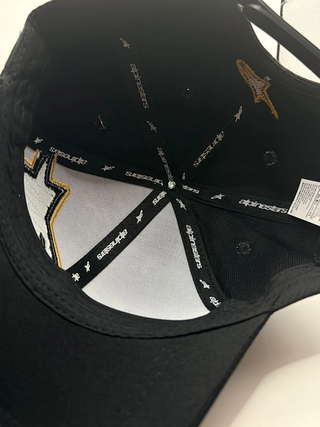 Gorra Con Excelentes Acabados, Bordada Y La Mejor Calidad