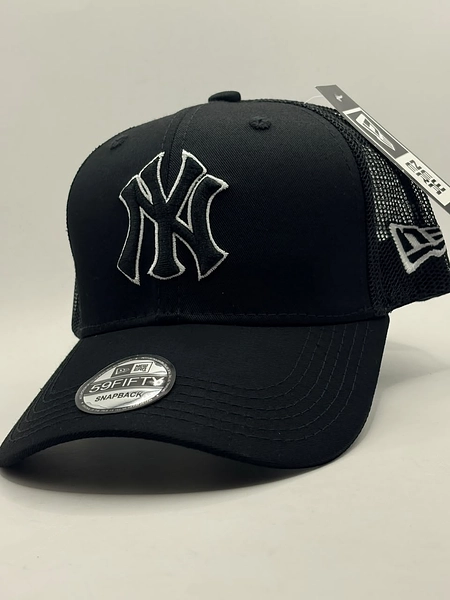 Gorra Con Excelentes Acabados, Bordada Y La Mejor Calidad