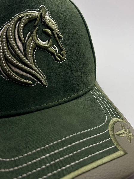 Gorra Adler Bordado Doble Tono, En Gamuza