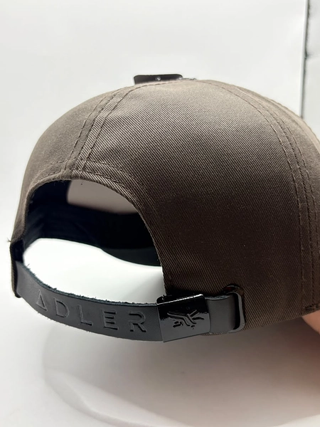 Gorra Adler Bordado Doble Tono, En Gamuza