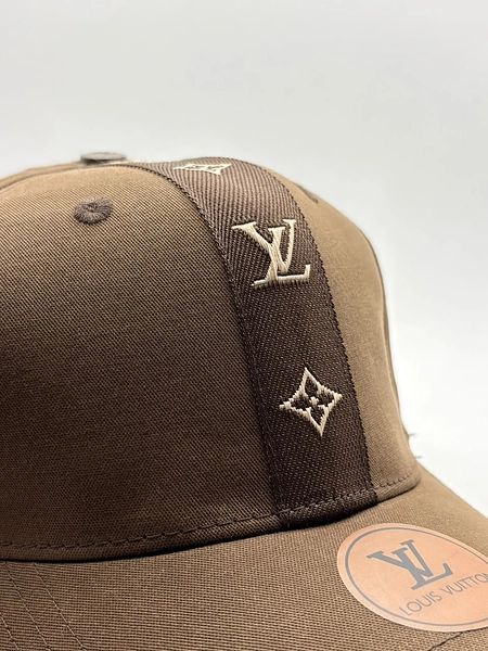Louis Vuitton Ref: 25000112