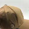 Gorra Burberry Contra Marcada Y Pines De Calidas