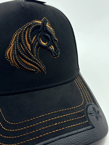Gorra Adler Bordado Doble Tono, En Gamuza