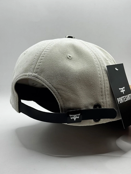 Gorra Con Excelentes Acabados, Bordada Y La Mejor Calidad