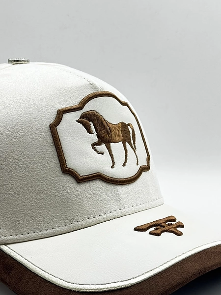 Gorra Con Excelentes Acabados, Bordada Y La Mejor Calidad